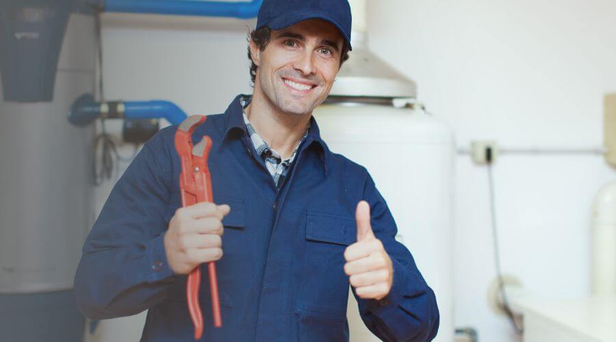 Expert burst pipe repair services in East Carondelet, IL